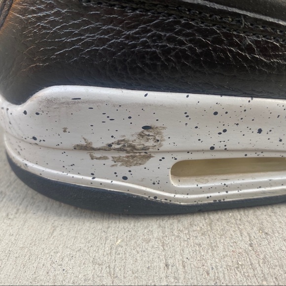 Jordan 4 ‘Oreo’ size 10.5 - Picture 5 of 5